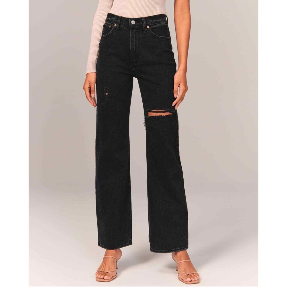 Abercrombie & Fitch 90s High rise Relaxed Fit Curve Love Jeans : size 27, black